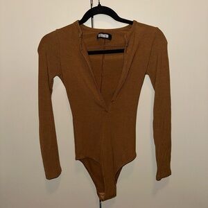 REFORMATION Brown Long Sleeve Deep Vneck Bodysuit size XS